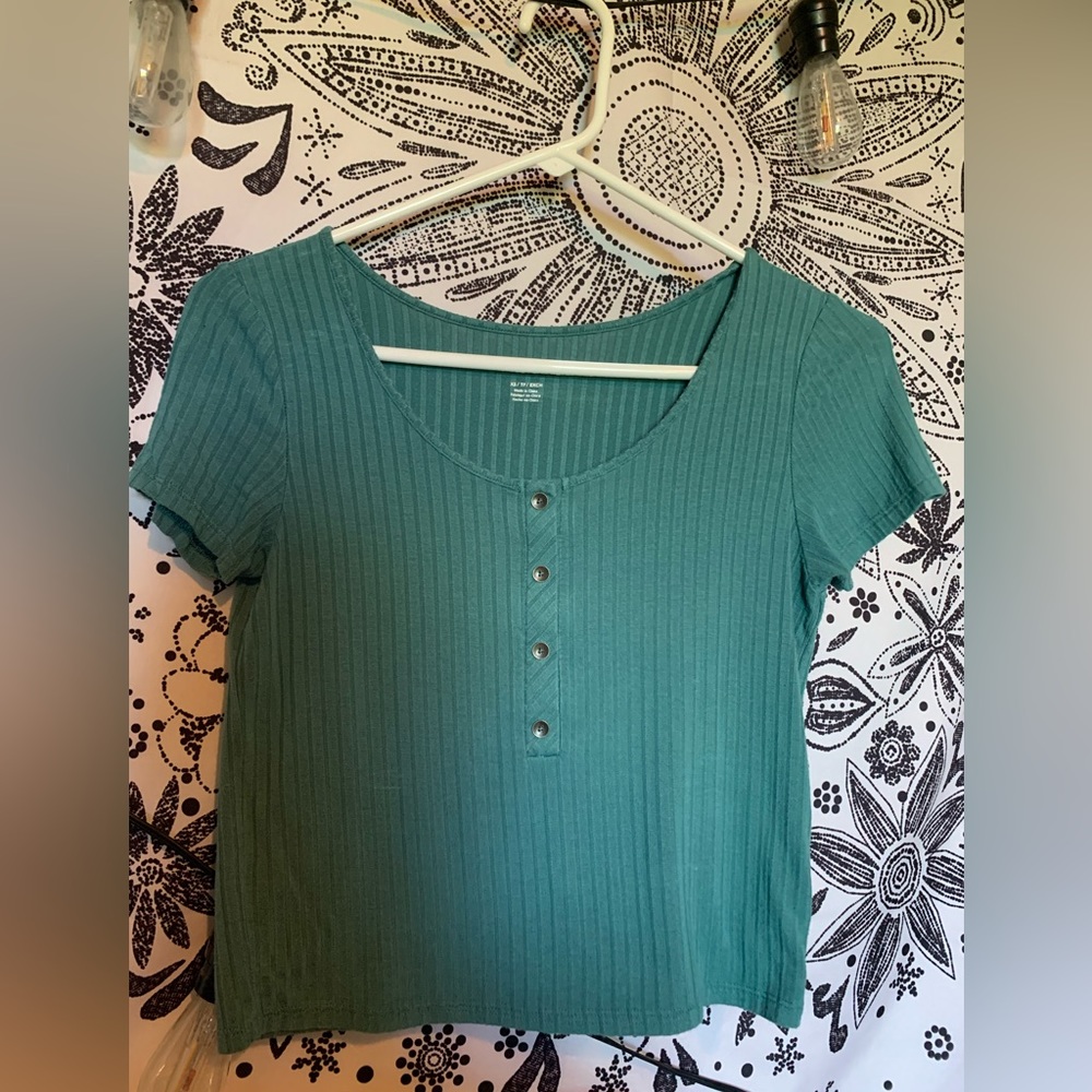 American Eagle Top